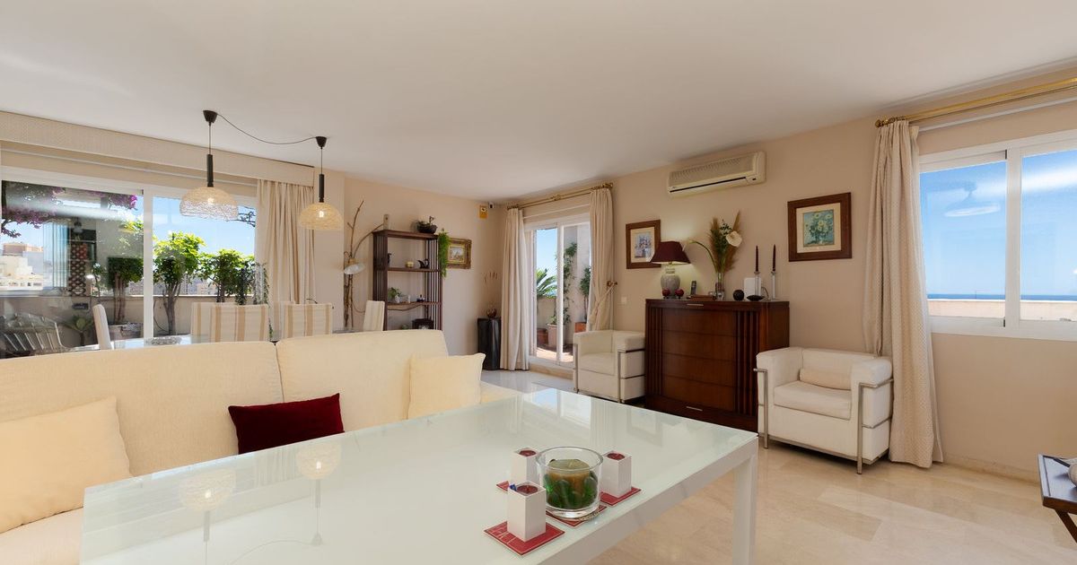 Penthouse in Estepona, Estepona, 3/12