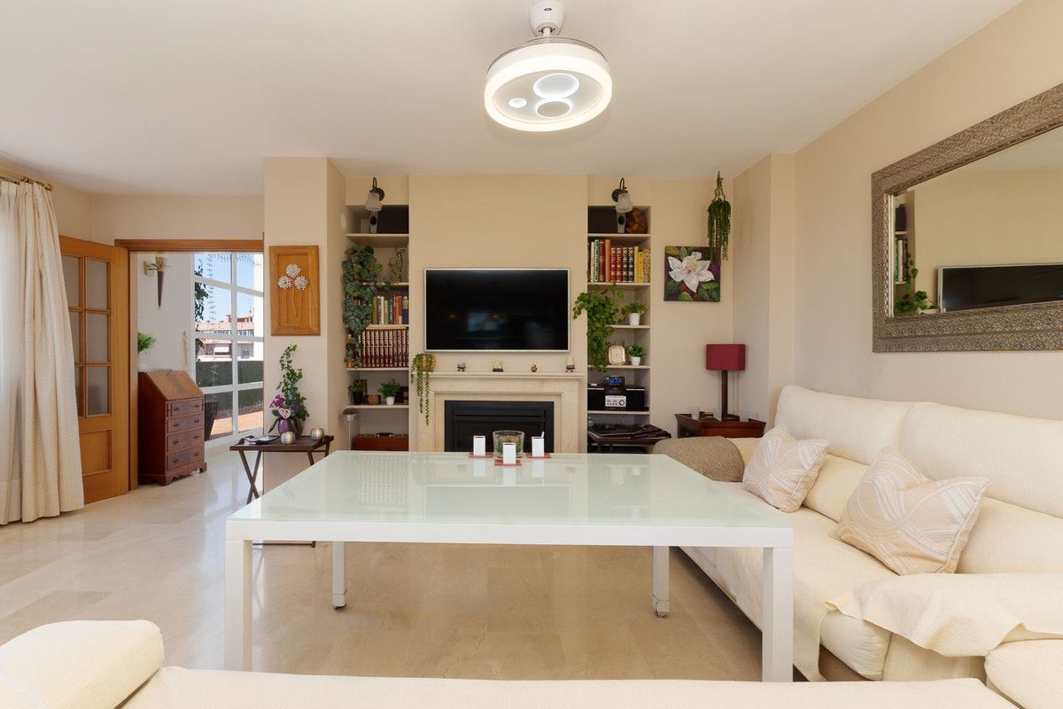 Penthouse in Estepona, Estepona, 4/12