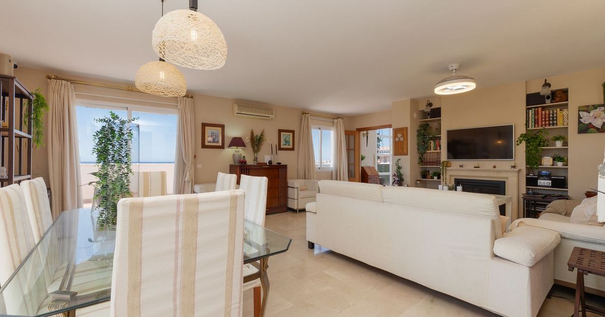 Penthouse in Estepona, Estepona, 5/12