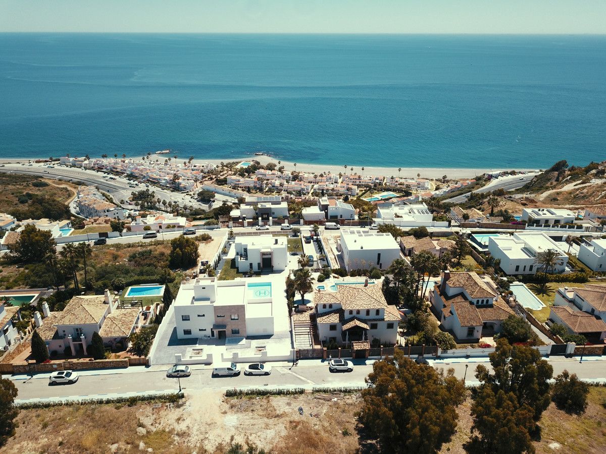 Detached Villa in Manilva, Manilva, 12/12
