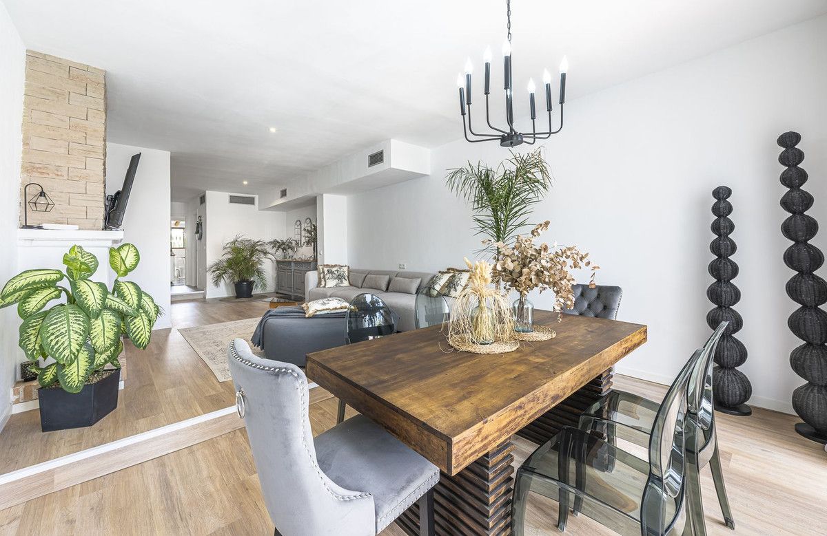 Townhouse in Bel Air, Bel Air, 5/12