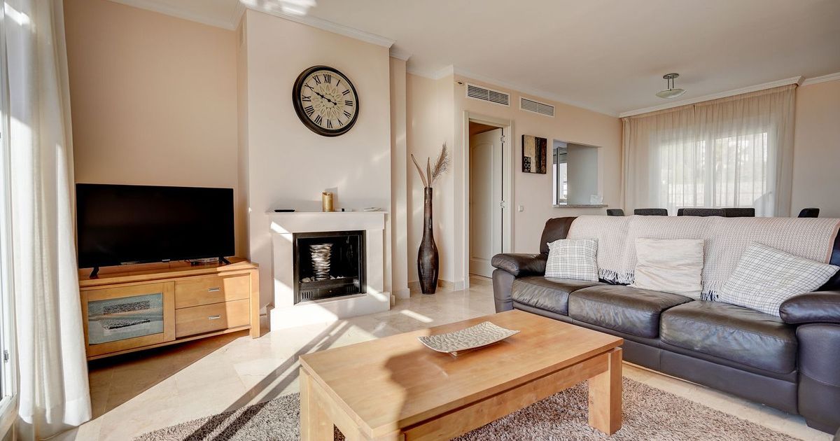 Penthouse in Calahonda, Calahonda, 4/12