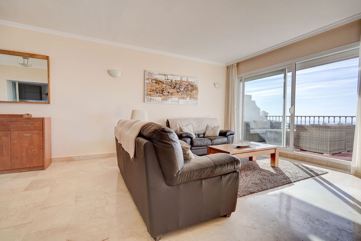 Penthouse in Calahonda, Calahonda, 5/12
