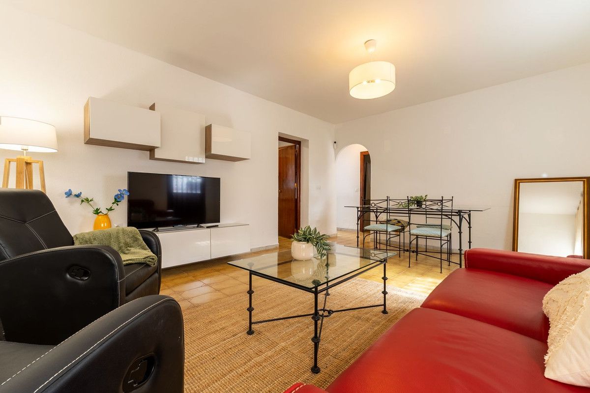 Townhouse in Los Pacos, Los Pacos, 5/12