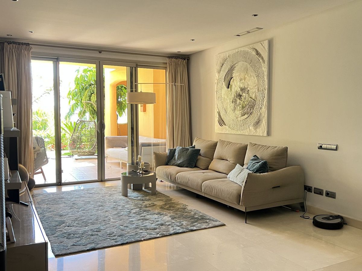 Ground Floor Apartment in The Golden Mile, The Golden Mile, 11/12