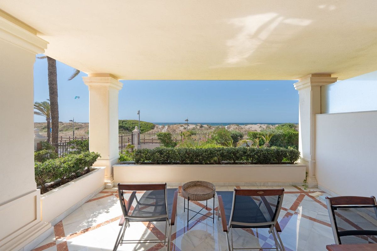 Apartamento en Planta Baja en Los Monteros, Los Monteros, 1/12