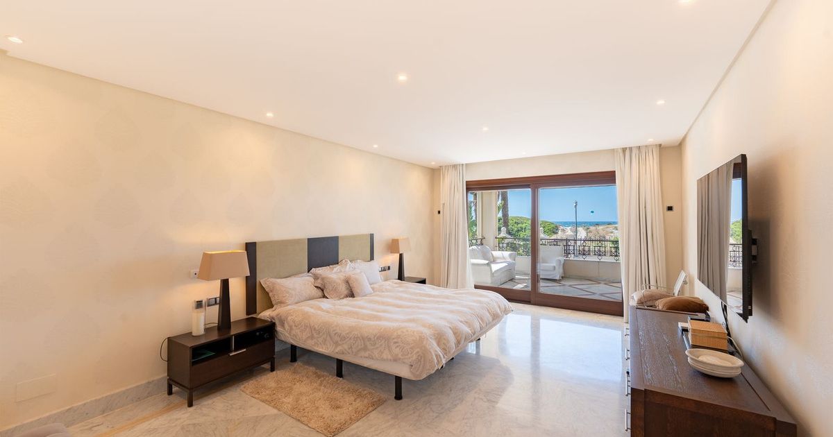 Apartamento en Planta Baja en Los Monteros, Los Monteros, 7/12