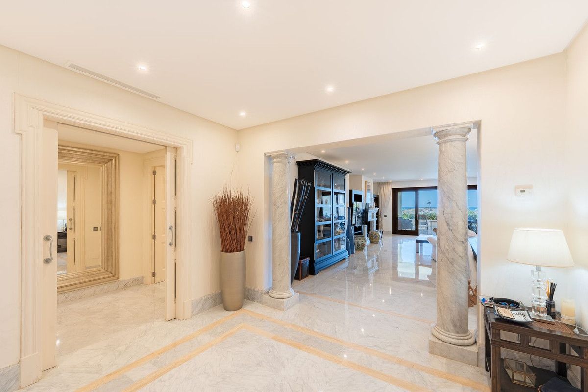 Apartamento en Planta Baja en Los Monteros, Los Monteros, 9/12