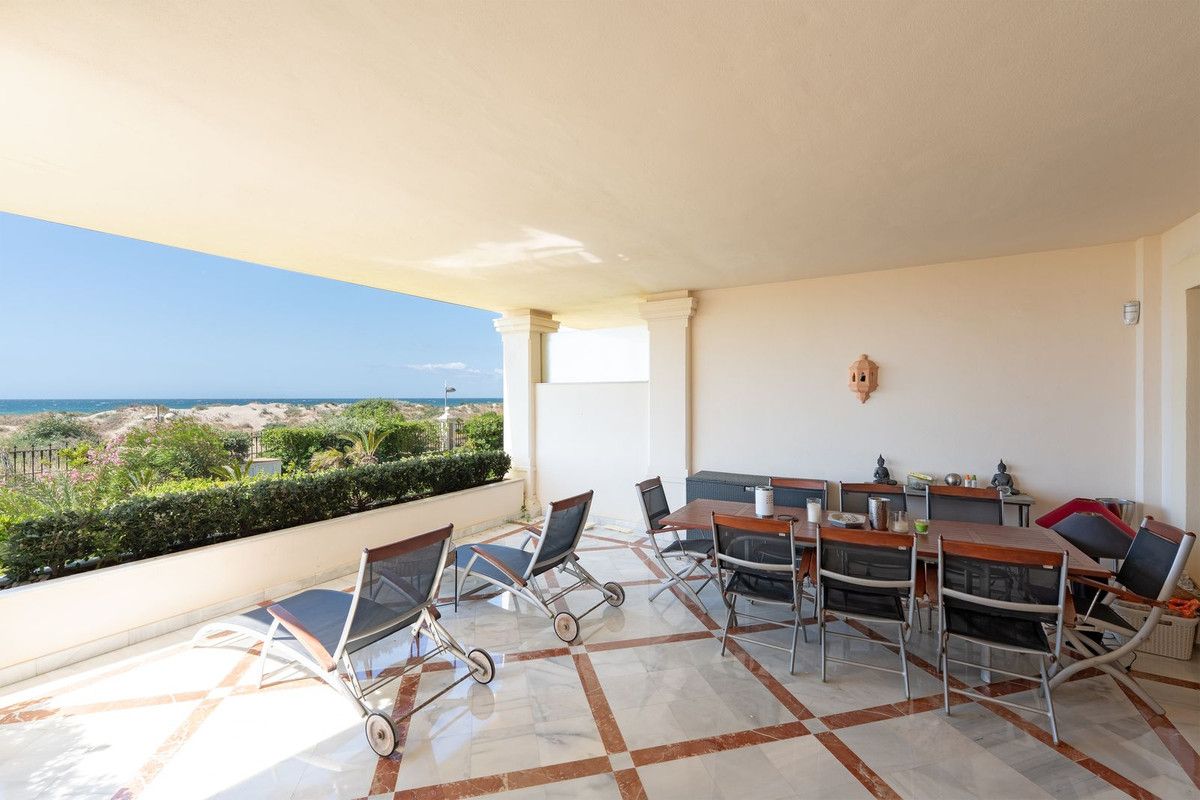 Apartamento en Planta Baja en Los Monteros, Los Monteros, 10/12