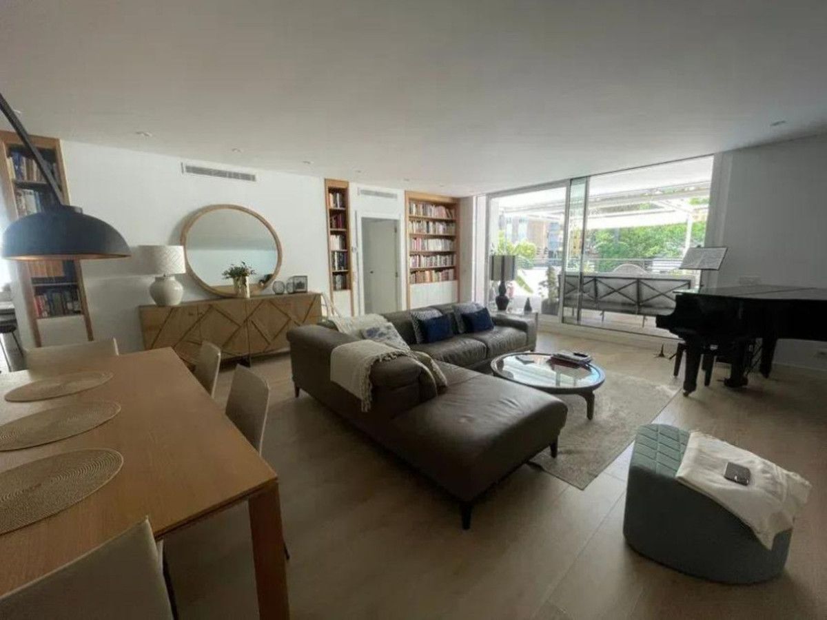Apartamento Planta Media en Marbella, Marbella, 12/12