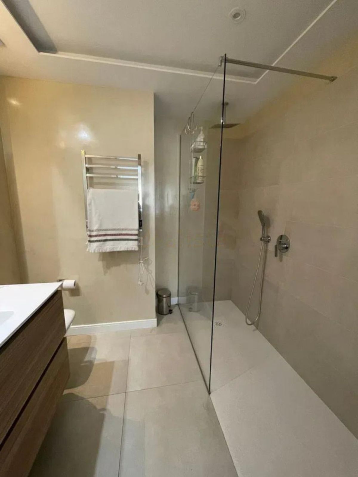Apartamento Planta Media en Marbella, Marbella, 3/12