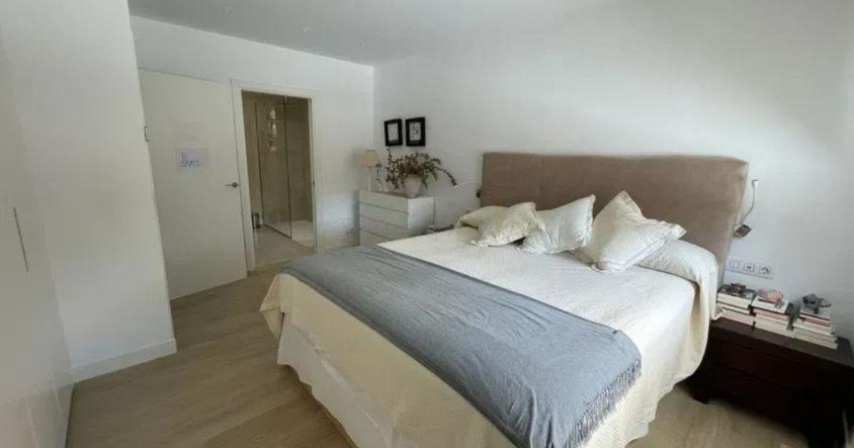 Apartamento Planta Media en Marbella, Marbella, 5/12