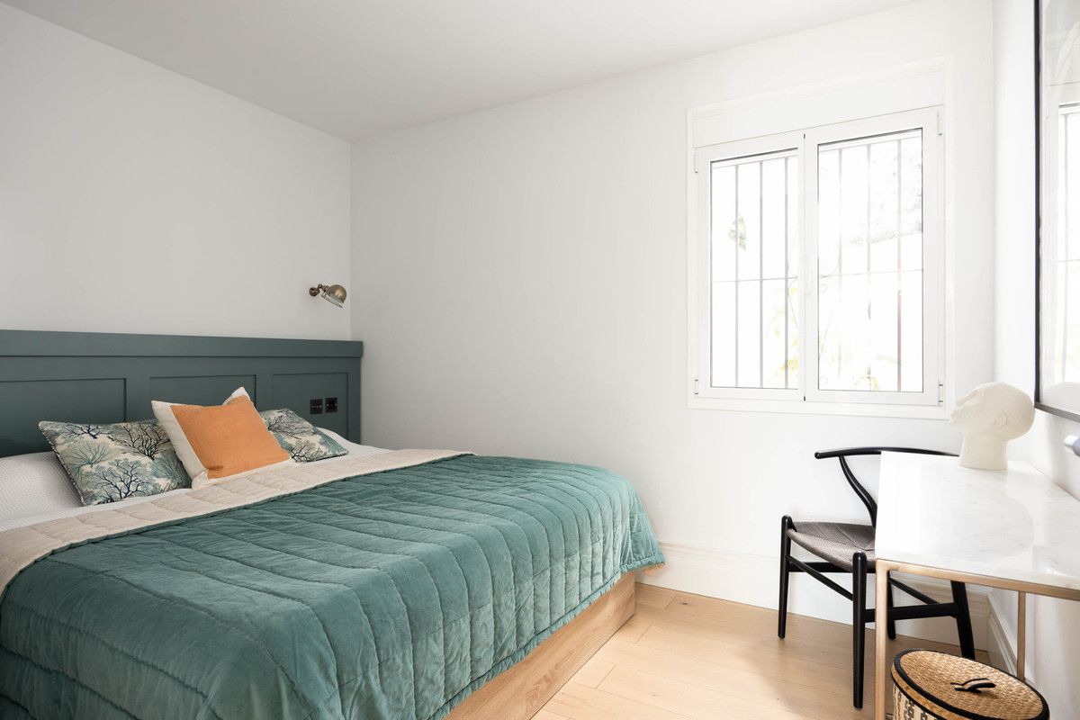 Middle Floor Apartment in Nueva Andalucía, Nueva Andalucía, 11/12