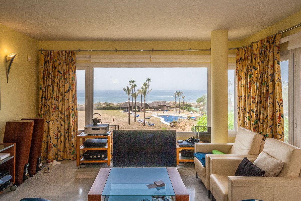 Apartamento de planta media en Elviria, Elviria, 2/11