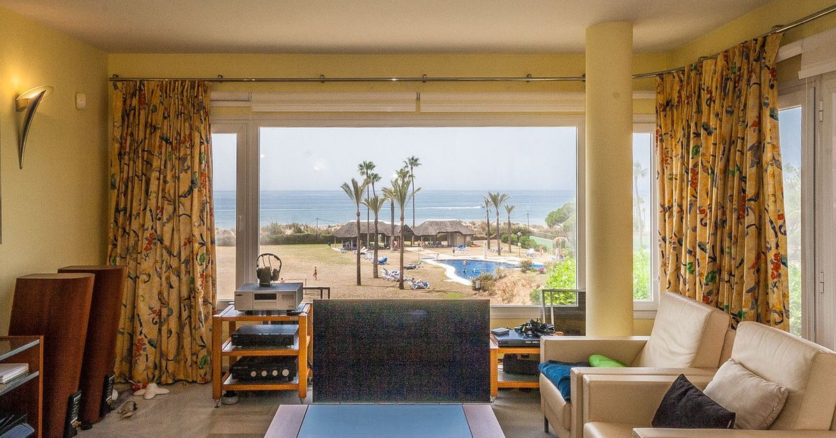 Apartamento de planta media en Elviria, Elviria, 2/11