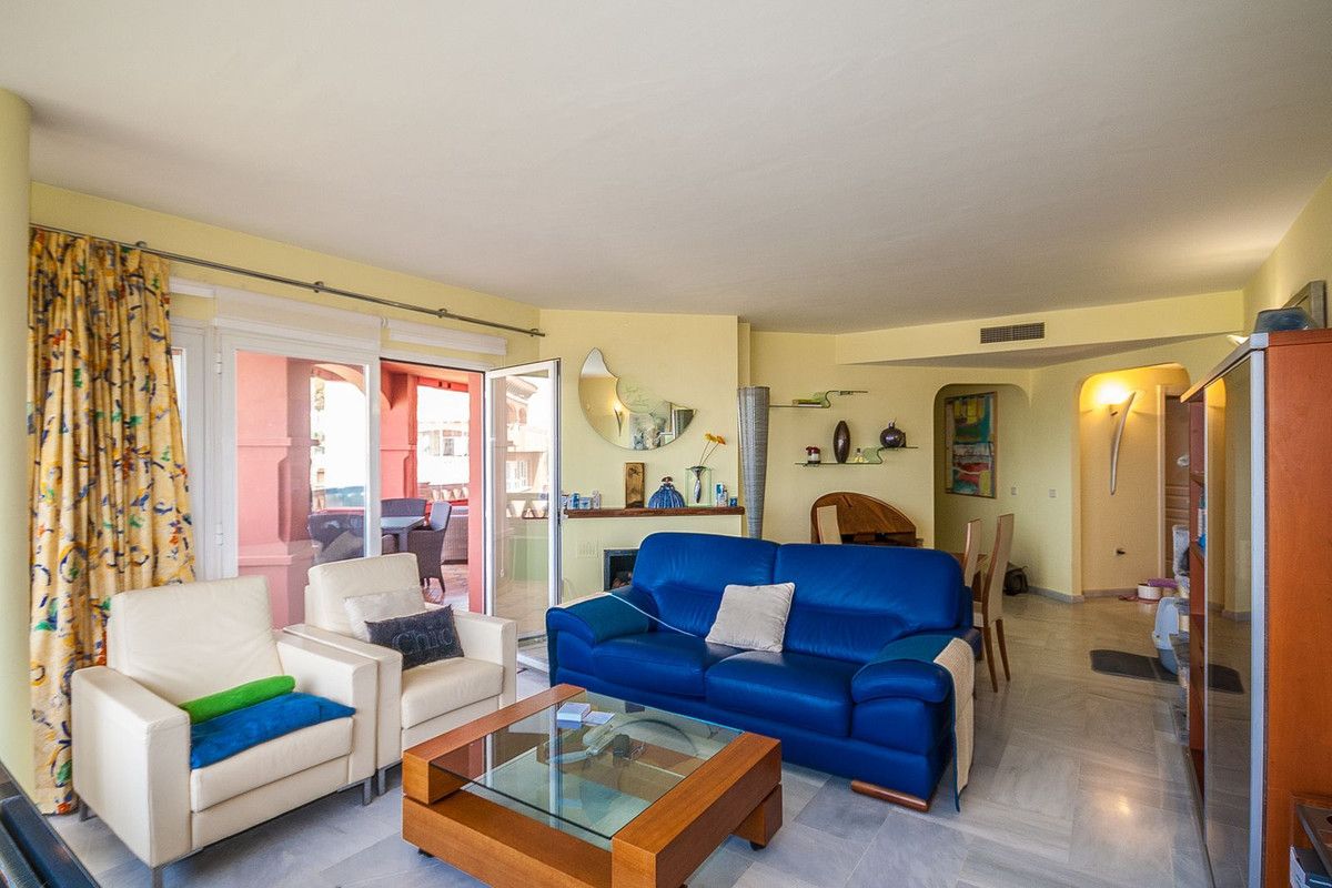 Apartamento de planta media en Elviria, Elviria, 11/11