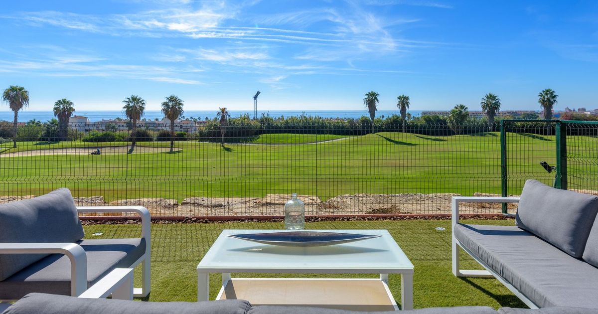Апартамент на первом этаже в Casares Playa, Casares Playa, 2/12