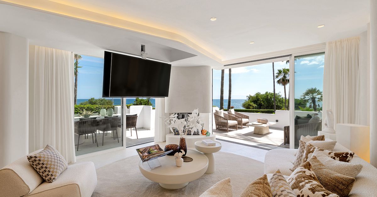 Lägenhet på markplan i Estepona, Alcazaba Beach, Estepona, 4/12