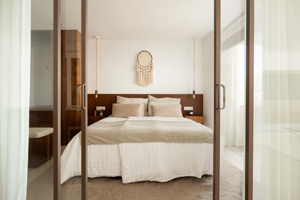 Middle Floor Apartment in Nueva Andalucía, Nueva Andalucía, 12/12