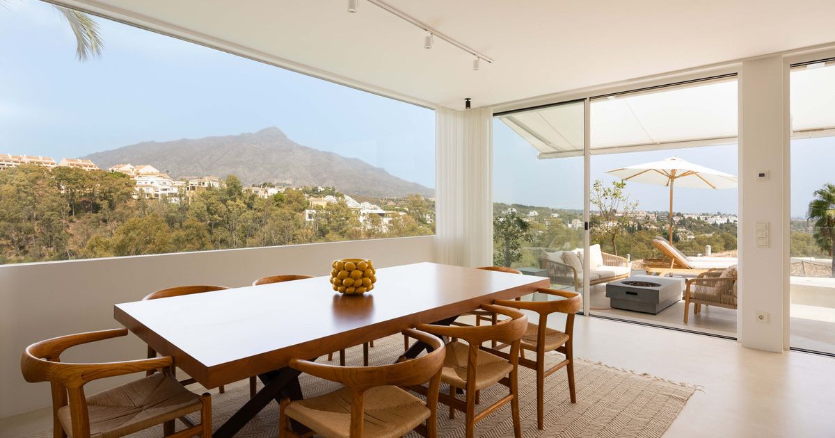 Middle Floor Apartment in Nueva Andalucía, Nueva Andalucía, 4/12