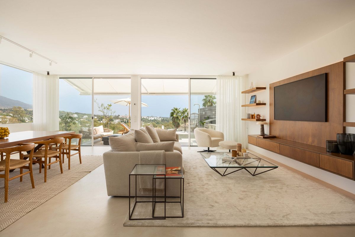 Middle Floor Apartment in Nueva Andalucía, Nueva Andalucía, 5/12